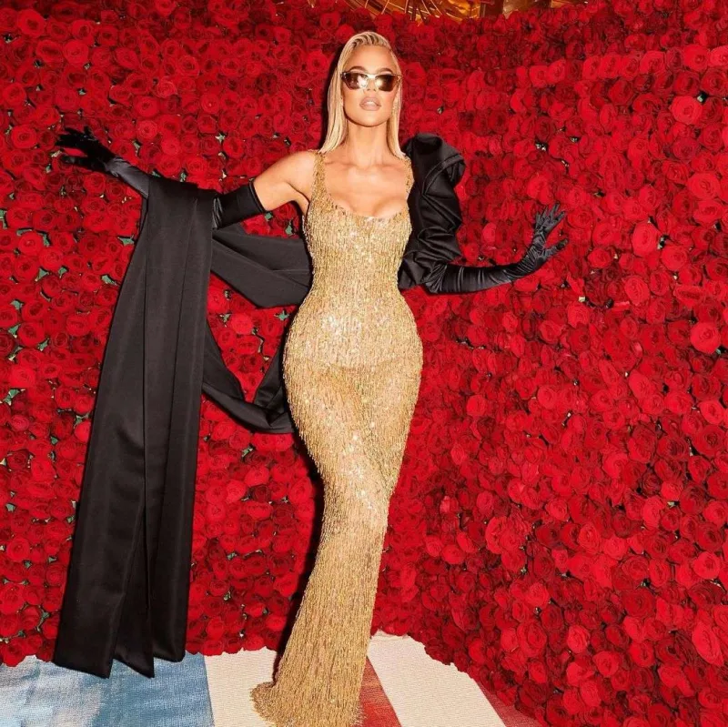 Onun da “Kelebek”dəki geyimi replika imiş