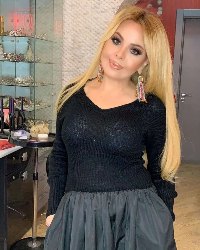 “Özümü zorla sevdirə bilmərəm” – Elzaya cavab