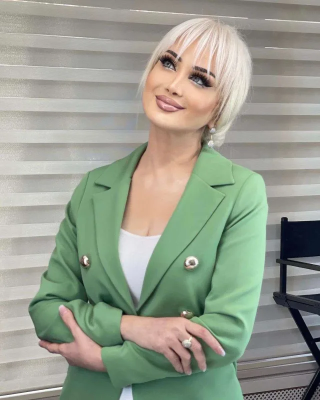 Sualı eşidən Əsədova özündən çıxdı