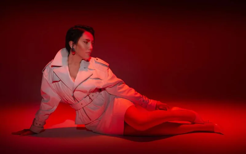 Lalə Məmmədova sükutu albomla pozdu