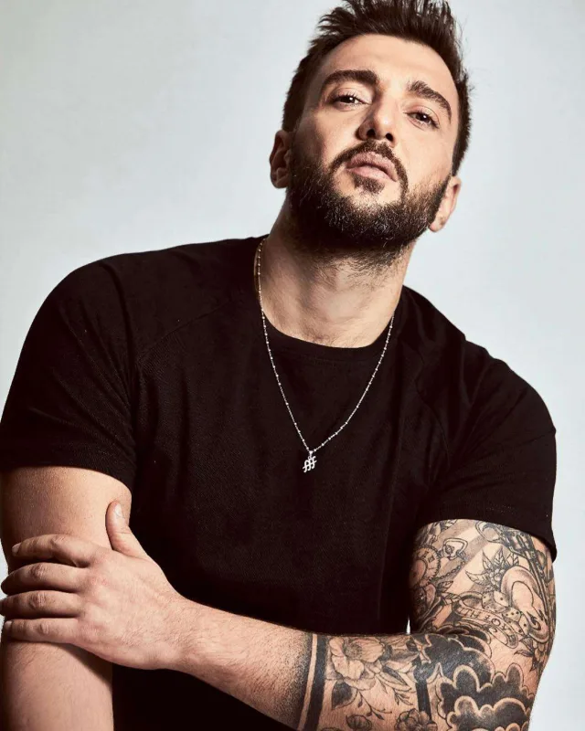 Rüfət İsmayıl evsiz qaldı