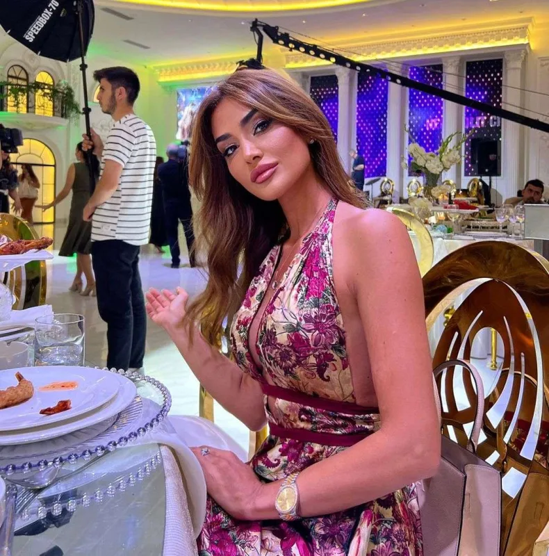 “Elə bilirlər, maşınımı TikTok-un puluyla almışam”