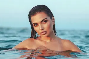 “Evli vaxtı “azad” olanlardan qorxun”