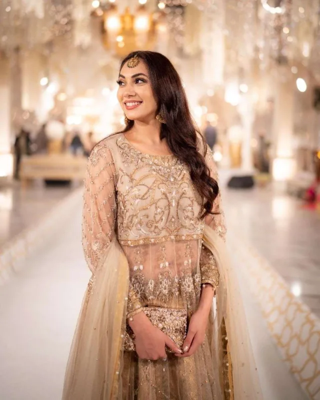 Pakistanlı aktrisaya Bakıda təcavüz edildi