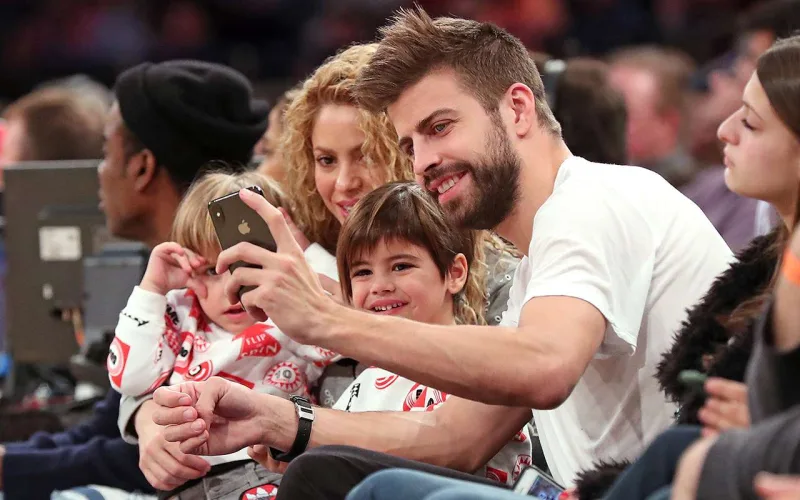 Ona xəyanət edən Pikeyə mahnı ilə söz atdı