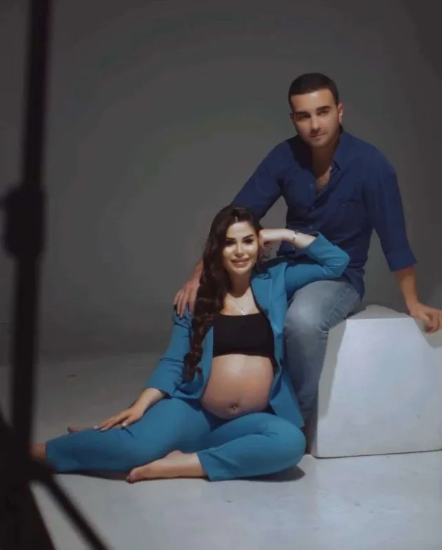 Brilliant aparıcının hamilə fotolarını tənqid etdi