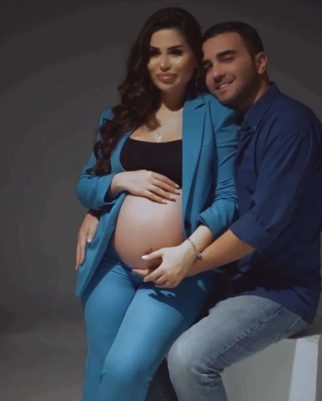 Brilliant aparıcının hamilə fotolarını tənqid etdi