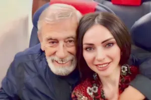 Manana dünyasını dəyişən Kikabidzedən yazdı