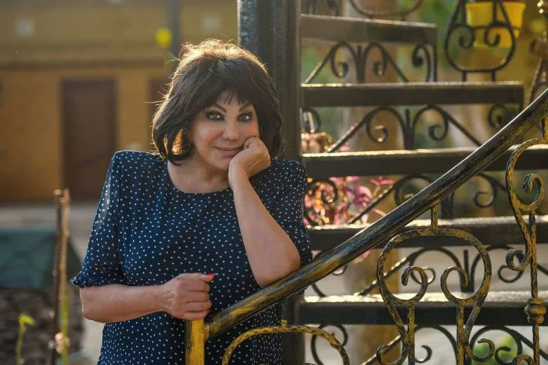 “Flora Kərimovanın babası soyadını qoruya bilməyib”