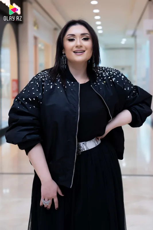 “Flora Kərimovanın babası soyadını qoruya bilməyib”