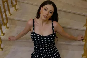 “Şəhərdəki bütün qızlar bir-birinə bənzəyir”