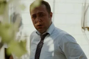 “Ətrafımdakı əqrəbləri yaxınımda saxlamağa çalışıram”