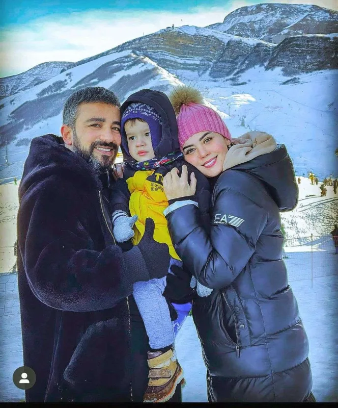 Elşad Oksanayla Şəhriyarın evliliyindən danışdı