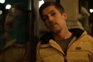 “Əqrəb mövsümü”nün rejissoru mükafatın qalibi oldu