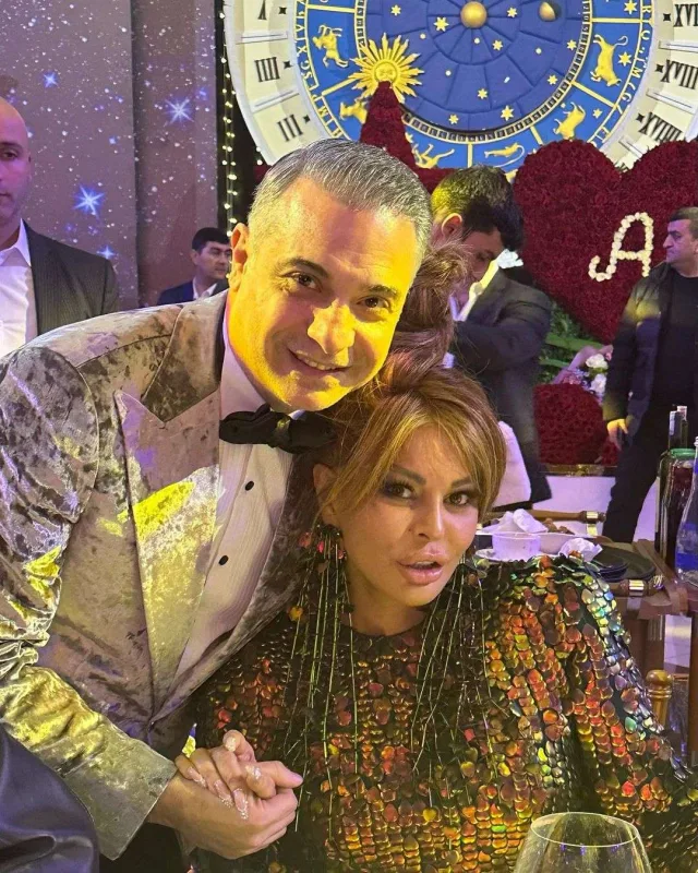 Aygün Kazımova dəbdəbəli ad günü etdi