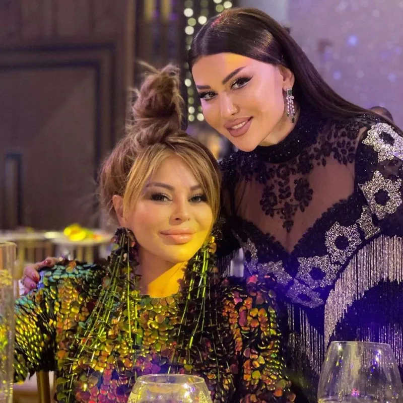 Aygün Kazımova dəbdəbəli ad günü etdi