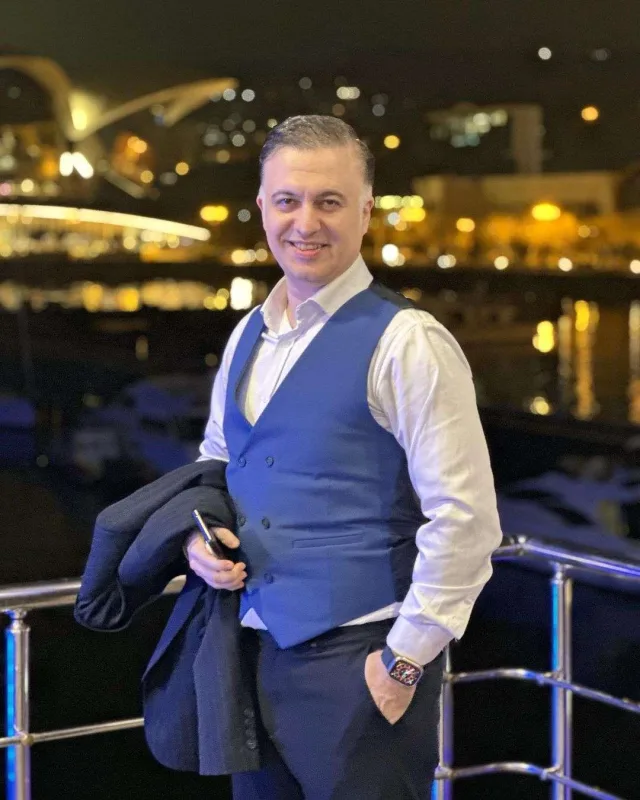 “Samirə mənim dostum deyil” - Qalmaqal