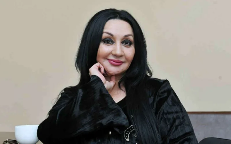 “Yoldan keçən də “mən aktyoram” deyir”