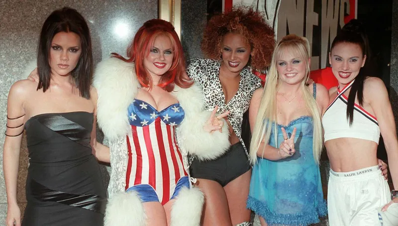 Krala görə qayıdırlar!