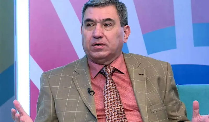 Əməkdar artist boşandığını dedi, inanmadılar