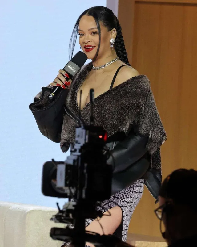 “Ana olanda dünyanı fəth edəcəyini düşünürsən”