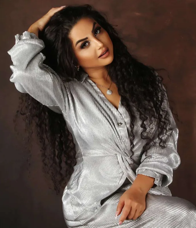 “İki aydır maaş almırıq” – Xəyalə şikayətləndi