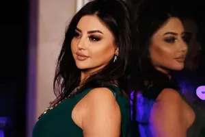 Xəyalə iki ay niyə maaş almır?