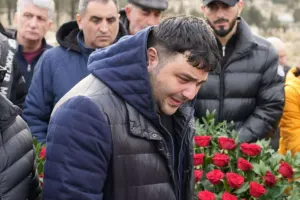 “İmkan verin, dərdimi çəkim!”