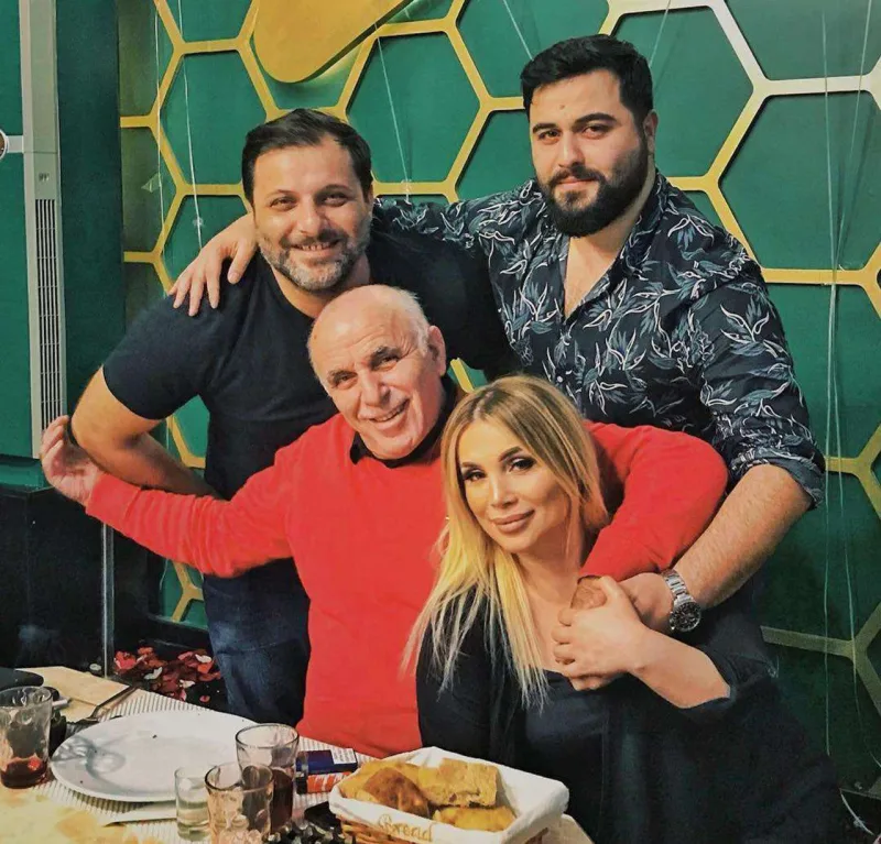 “İmkan verin, dərdimi çəkim!”