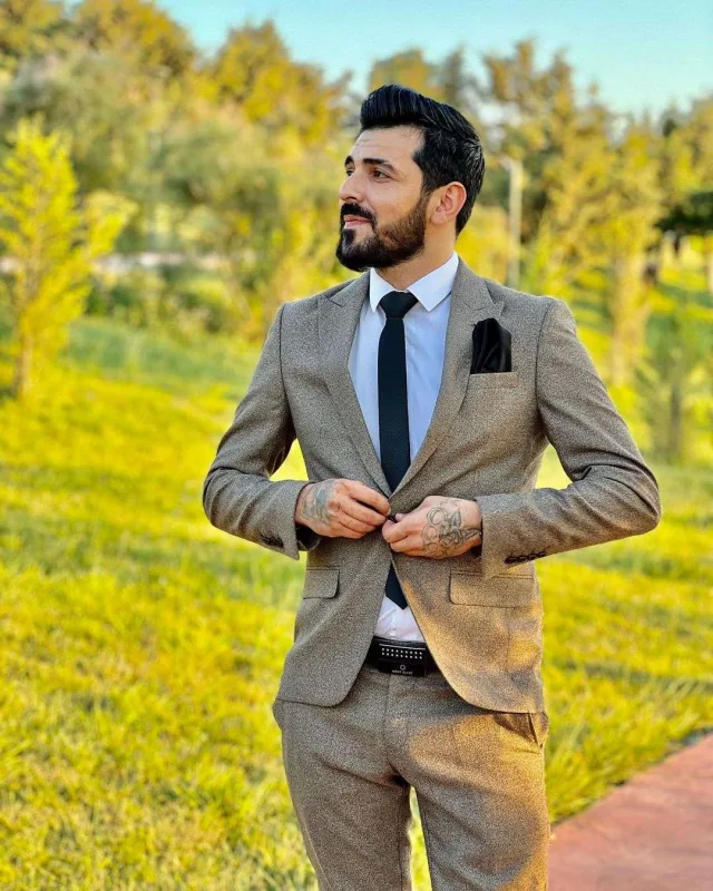 Azər hamını aldadıb?