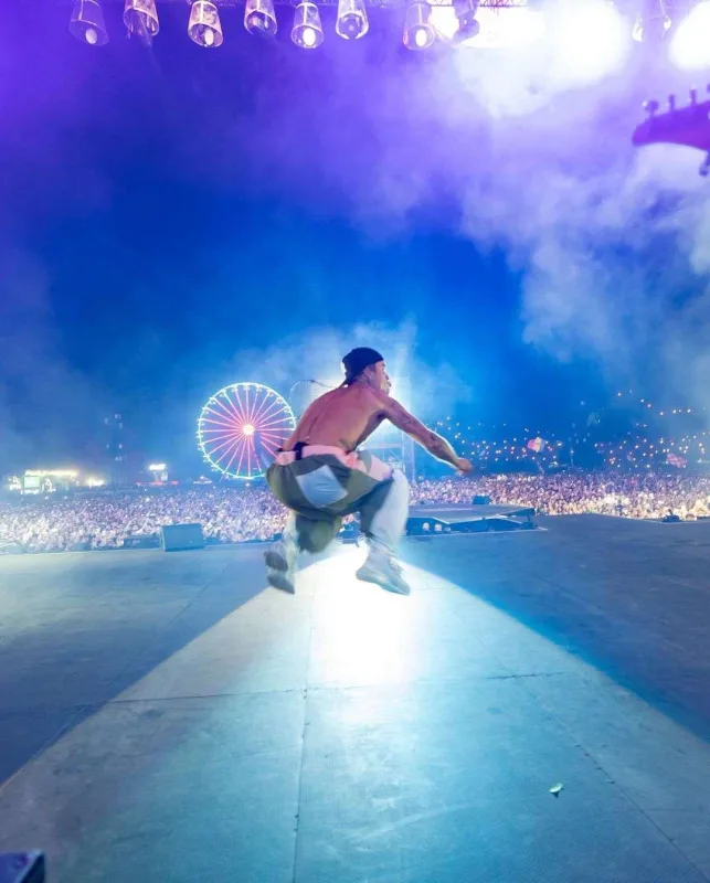 Castin dünya turnesinə davam etməyəcək