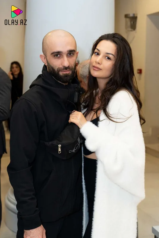 “Filmə görə yol çəkdirib, işıq dirəkləri basdırdıq”