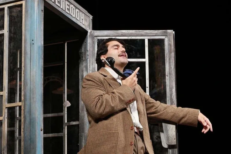 Ətrafı olmadığı üçün kinolara çəkilmir