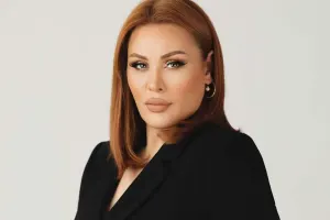 Həm dərs keçəcək, həm də işə götürəcək!