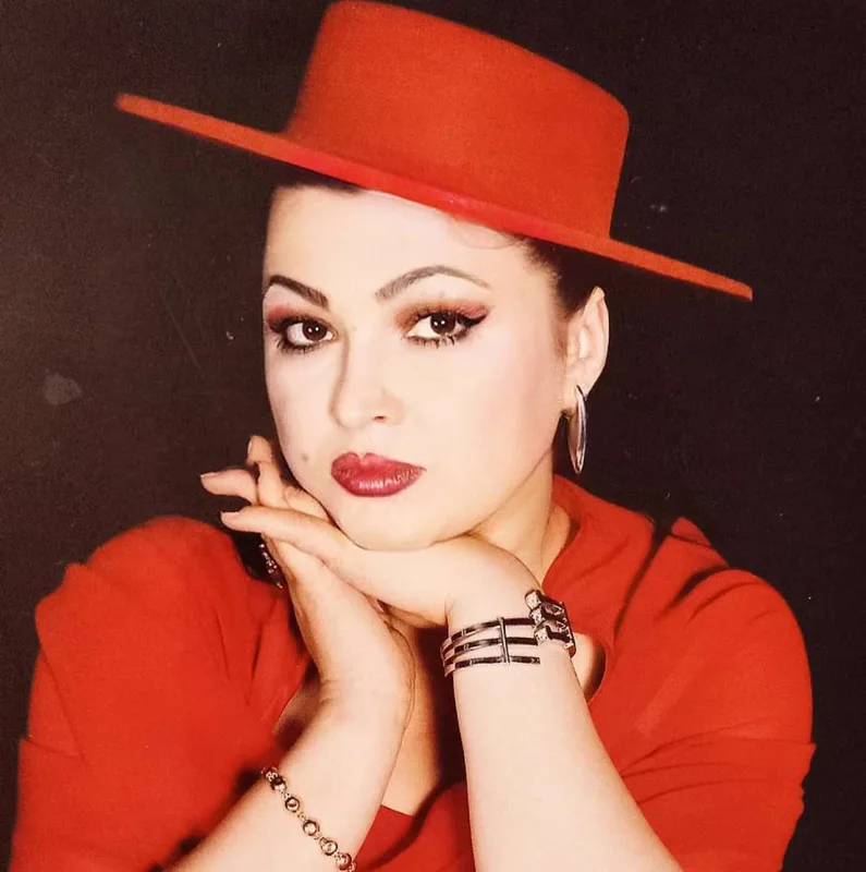 “Unutmasınlar ki, qadındırlar” - Səhnəmizin xanım fədailəri