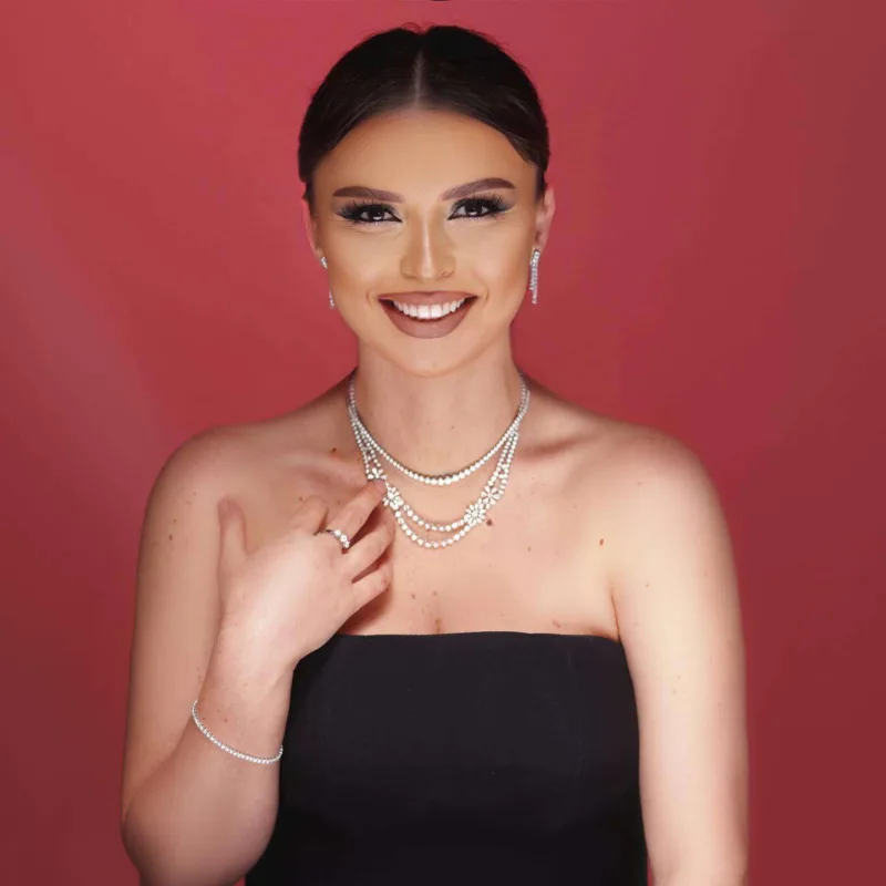 “Gördüm, arıqlamır, mən kökəldim”