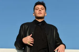 Edisdən Selinə dəstək!