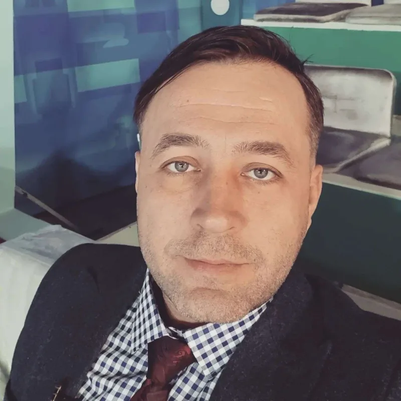 “50 manata seriala çəkilərlər?”