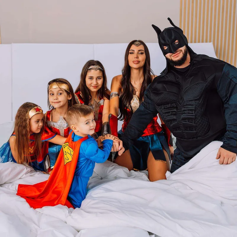 Əri ilə ayrı yaşadıqlarını etiraf etdi