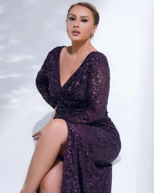 Zal doldu, 200 nəfər qapıdan qayıtdı