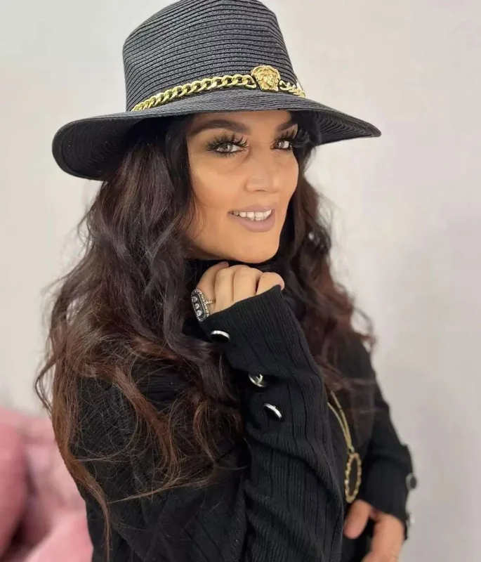 “Uşaqlarımızın da psixologiyasını pozub” – Bacısından Elzaya