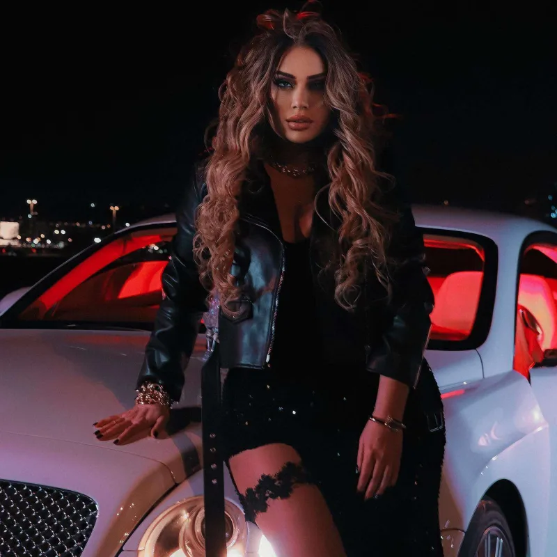 “Sadiq Azərbaycan xanımıyam” - Roza