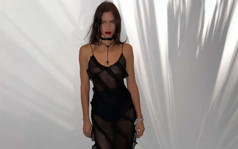 İrina bu geyimi ilə gündəmdə