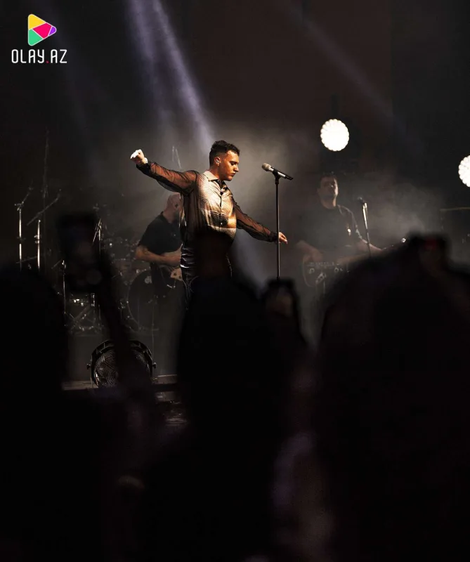 Edisin Bakı konsertinə 8 min bilet satılıb