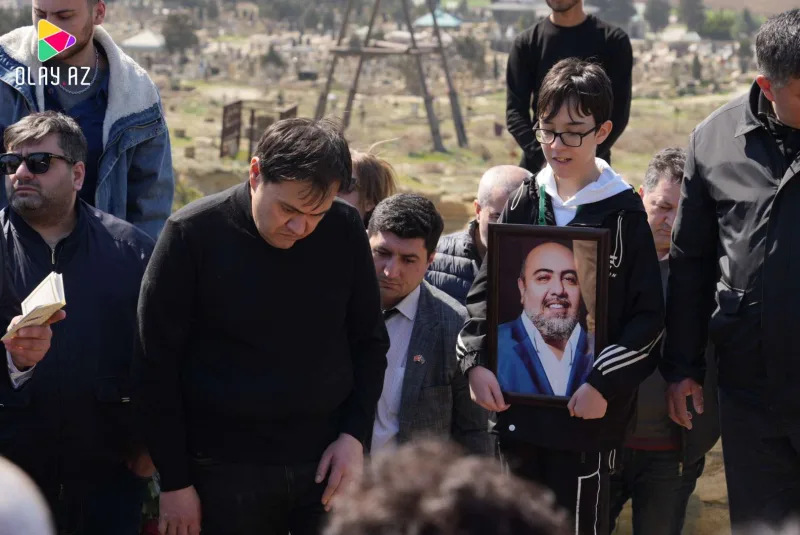 Oqtay Əliyevin dəfninə kimlər gəldi?