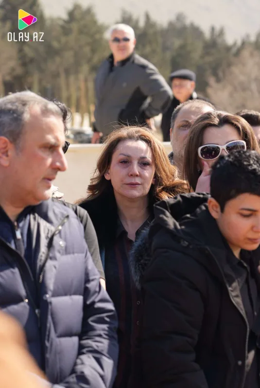 Oqtay Əliyevin dəfninə kimlər gəldi?