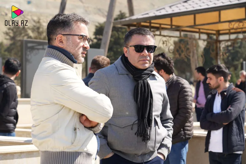 Oqtay Əliyevin dəfninə kimlər gəldi?