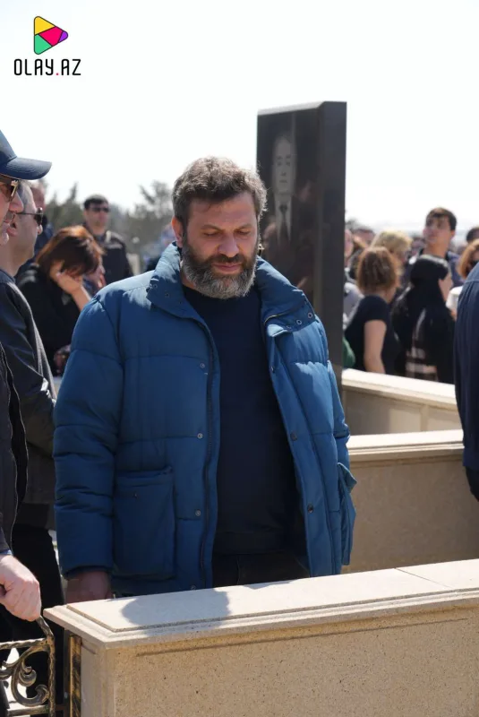 Oqtay Əliyevin dəfninə kimlər gəldi?