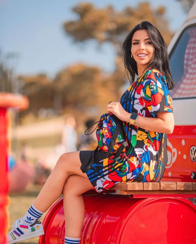 Qonşusu Nagehanın ayaqqabısını oğurladı