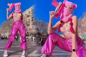 Polisdən “Tarqovı”da poza verən  modelə xəbərdarlıq